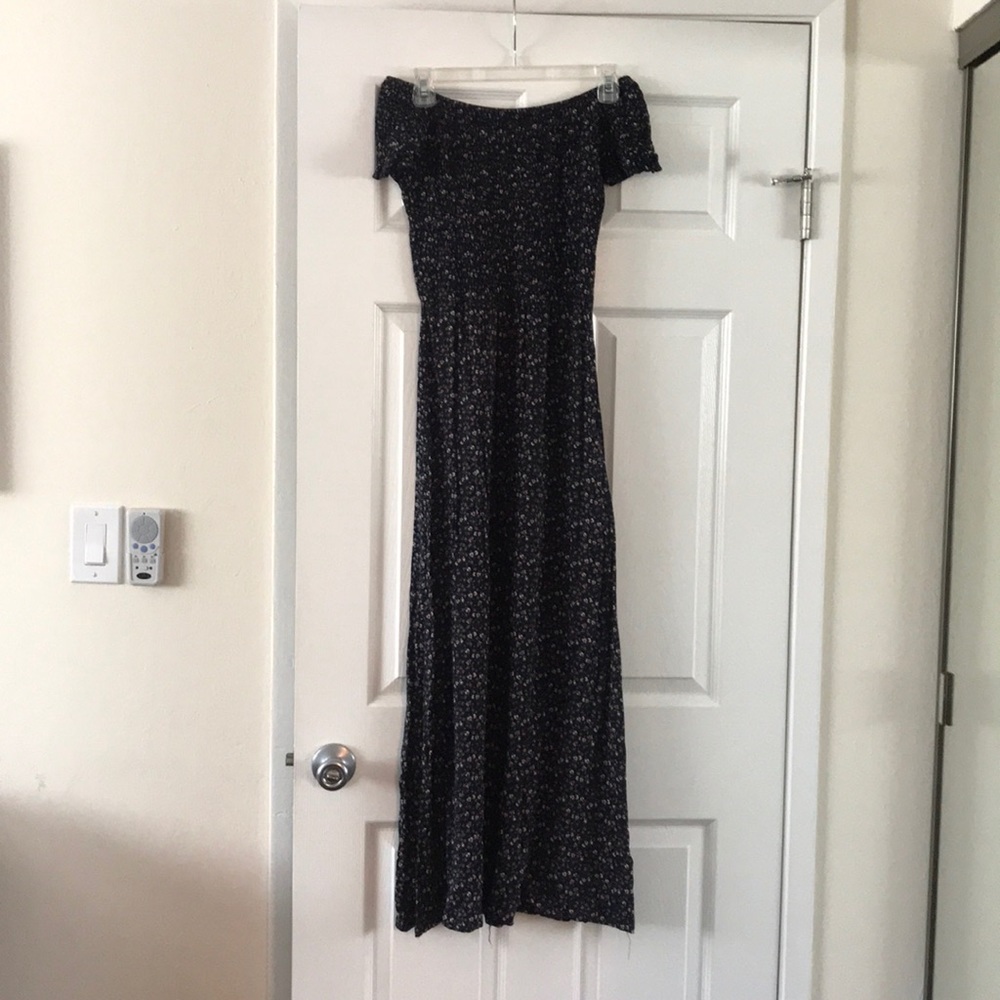 Off shoulder maxi, purchased in Rome!